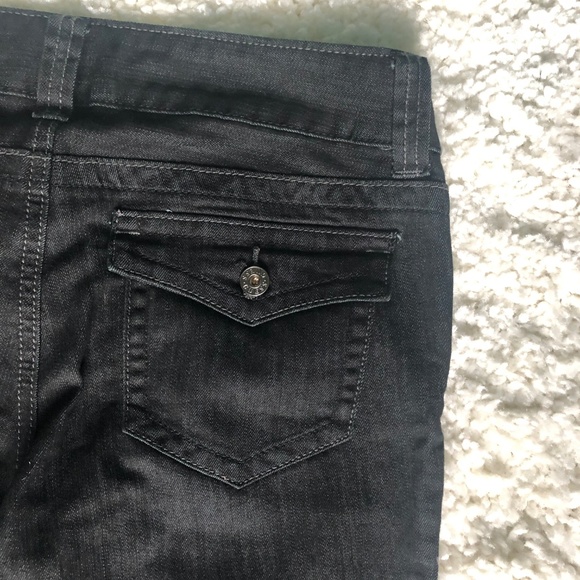 🌺3 for $25🌺 Guess - Size 28 - Black - Picture 1 of 6